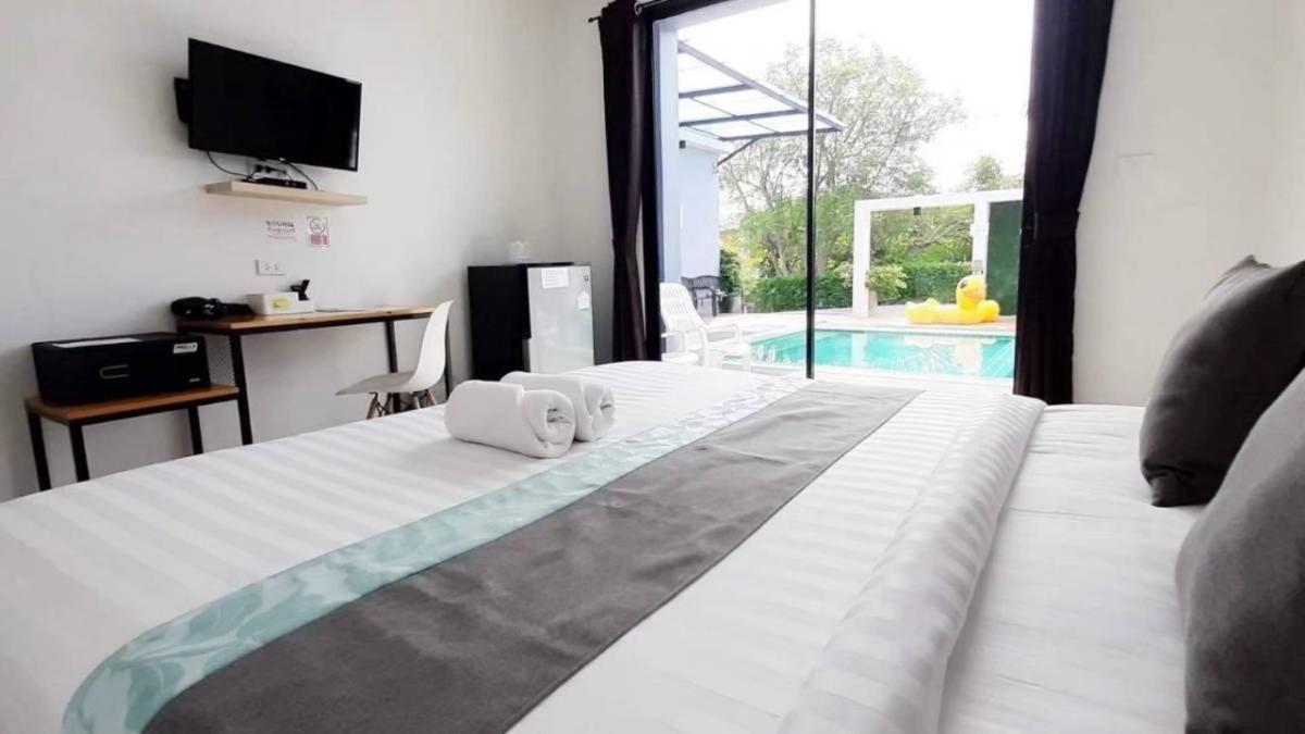 The Phu Resort Pran Buri Extérieur photo